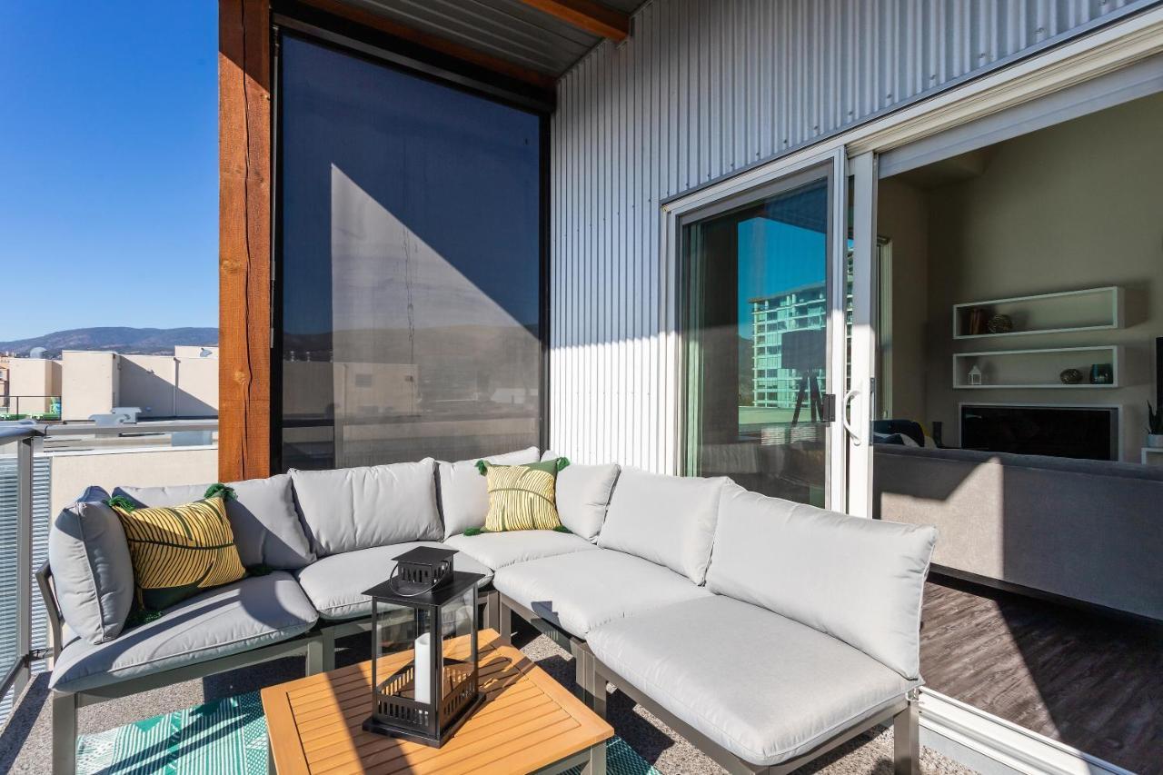 Corner Nest - Luxury Brand New Top Floor 2Bedroom Condo Kelowna Bagian luar foto